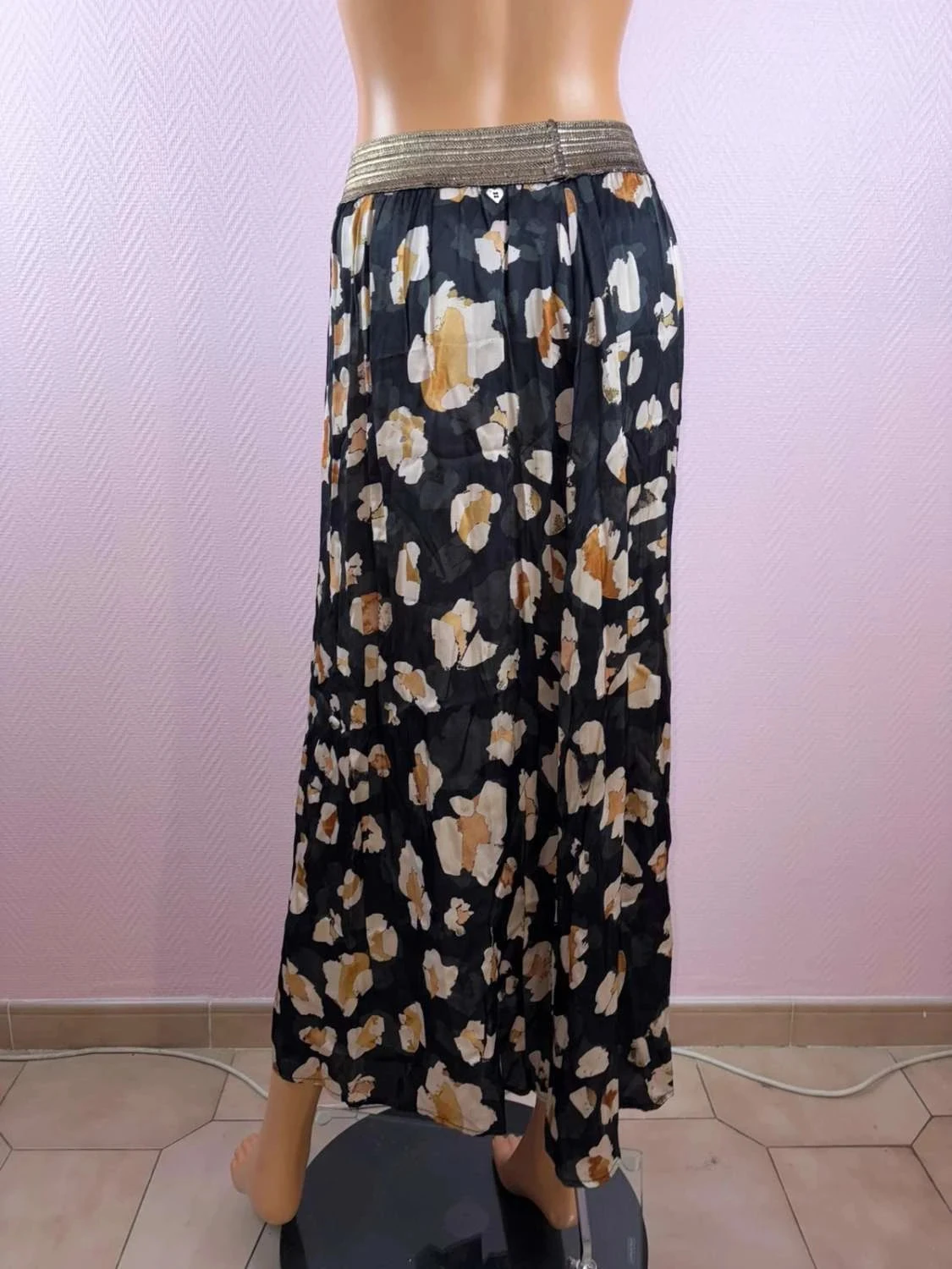 Falda mujer Please en súper estado talla 38 – photo 3